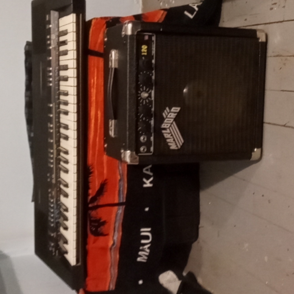MARLBORO AMP & TECHNICS KEYBOARD